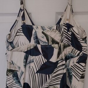 Tropical Leaf Print Spaghetti Strap Dress